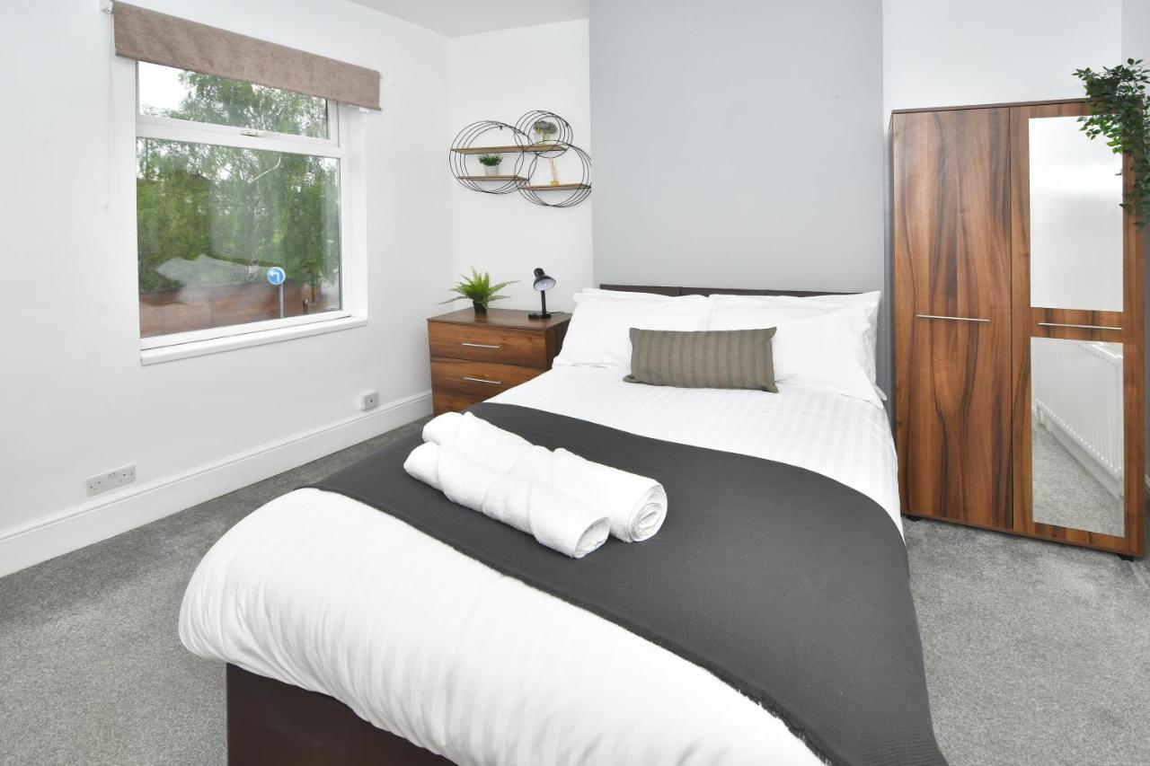 Stoke-on-Trent Boothen House By Yourstays المظهر الخارجي الصورة